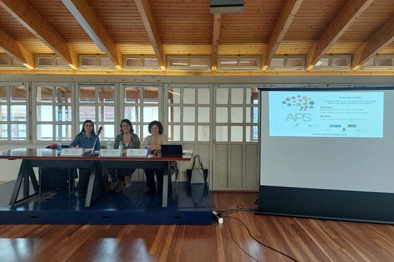 Charlas con el experto-el apego-APS-3